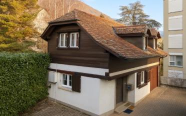 Einfamilienhaus 2.5 Zimmer - image - 1