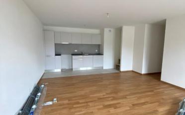 Apartment 4 rooms - image - 2