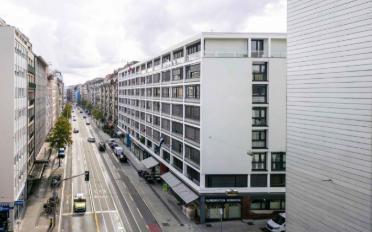 Bureau - image - 1