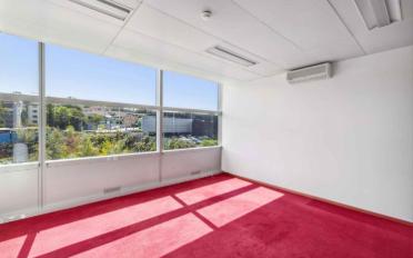 Office - image - 5