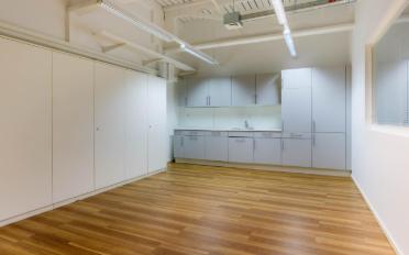 Commercial - image - 10