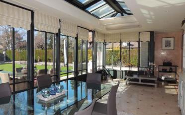 Villa 8 pièces - image - 4