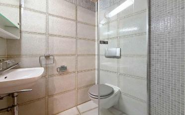 Apartment 8 rooms - image - 10