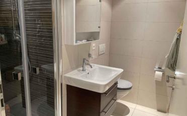 Apartment 4 rooms - image - 9