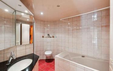 Maison jumelée 6 pièces - image - 9