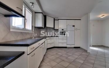 Single house 10 rooms - image - 4