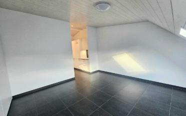 Attic flat 3 rooms - image - 2