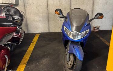 Moto Hallenplatz - image - 1