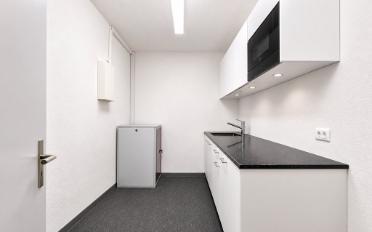 Office - image - 7