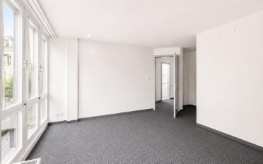 Office - image - 9