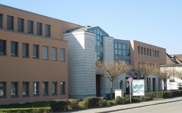 Bureau - image - 1
