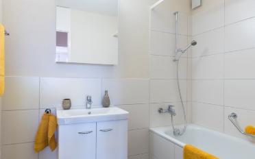Apartment 4 rooms - image - 8
