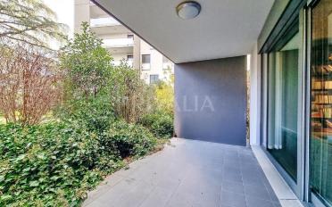 Furnished flat 6 rooms - image - 8