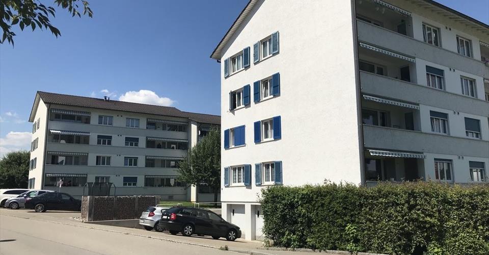 Abstellplatz aussen zu vermieten