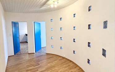 Office - image - 8