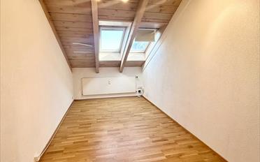 Office - image - 6