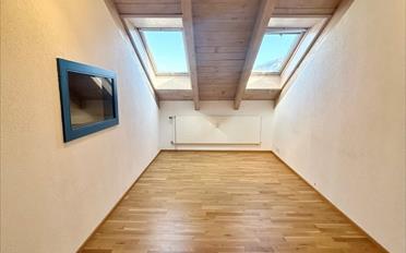 Office - image - 10