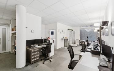 Office - image - 8