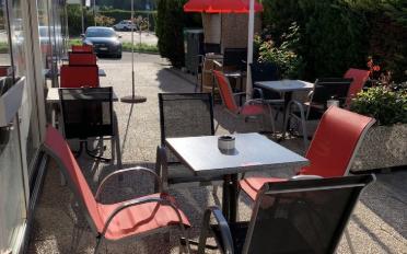 Commercial - image - 9