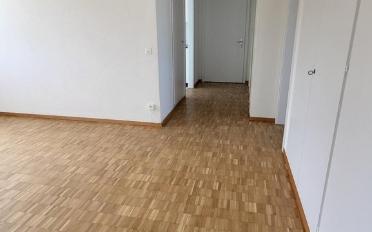 Apartment 4 rooms - image - 2
