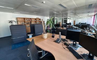 Office - image - 7