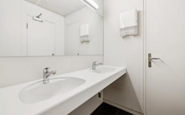 Office - image - 7
