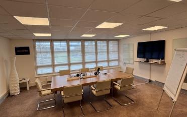 Office - image - 5