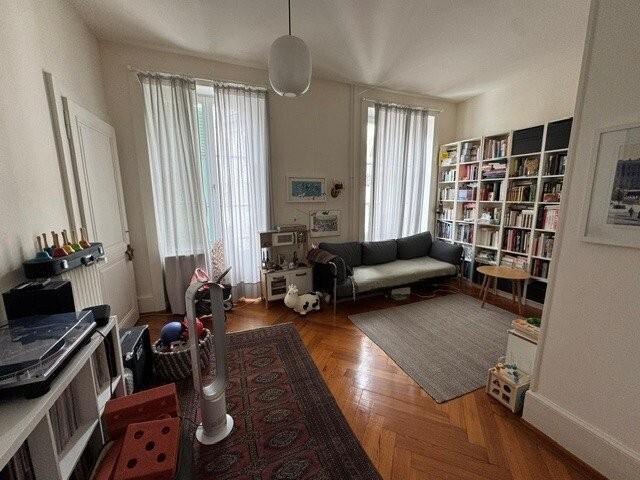 Lausanne