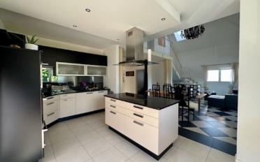 Villa 9 rooms - image - 2