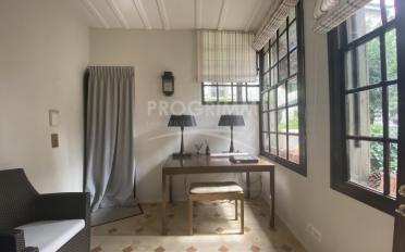 Apartment 4 rooms - image - 3