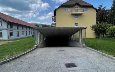 Place souterraine - image - 2