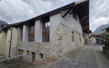 Einfamilienhaus 7.5 Zimmer - image - 4