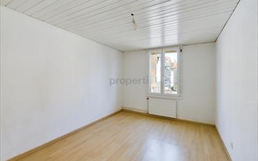Vermietung Wohnung 2 Zimmer - CHF 960.-/Monat - 40 m2