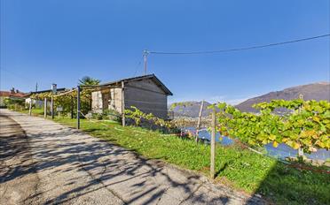 Terrain à bâtir 2.5 pièces - image - 1