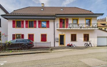 Residential building 13 rooms - image - 1