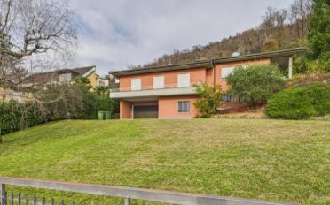Villa 7.5 Zimmer - image - 1