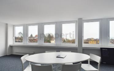 Office - image - 6