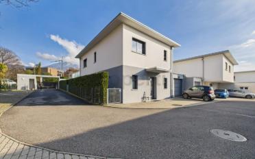 Maison 8 pièces - image - 1