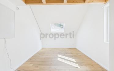 Dachwohnung 4.5 Zimmer - image - 4