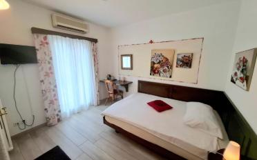 Hôtel 25 pièces - image - 7