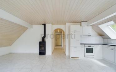 Dachwohnung 2.5 Zimmer - image - 1