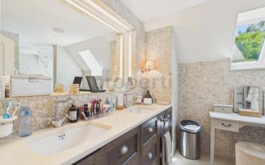 Villa 7.5 pièces - image - 10