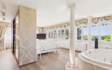 Villa 7.5 pièces - image - 7