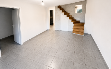 Immeuble résidentiel 8.5 pièces - image - 9