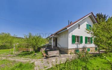 Einfamilienhaus 6.5 Zimmer - image - 1