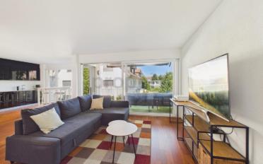Furnished flat 2.5 rooms - image - 1