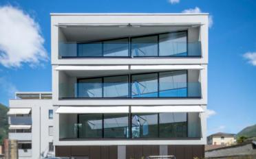 Immeuble résidentiel 12.5 pièces - image - 2