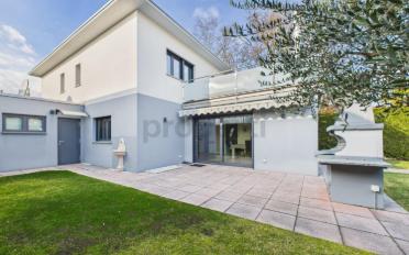 Maison 8.5 pièces - image - 1