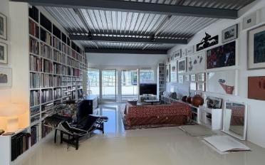 Office - image - 4