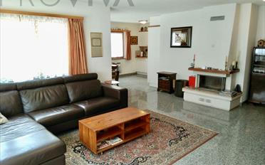 Mixed use property 16 rooms - image - 6